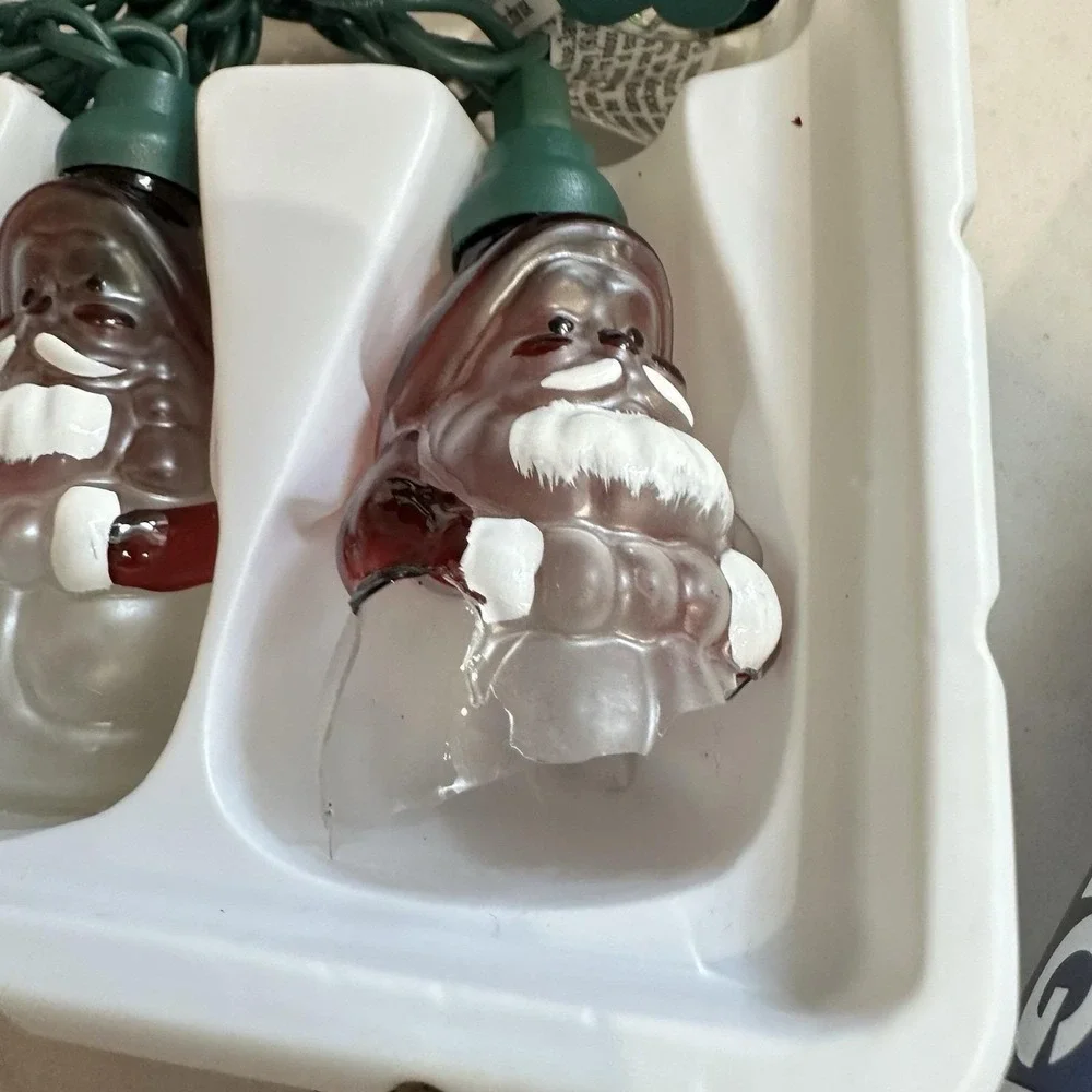 VTG 10 Indoor Christmas‎ Holidays Fancy Lights Santa Blow Mold Set 6.5 Ft READ